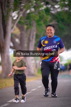 Runner Photo 4327179
