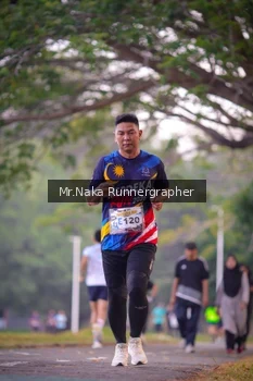 Runner Photo 4327226