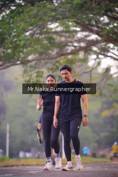 Runner Photo 4327247