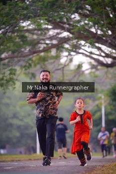 Runner Photo 4327249