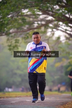 Runner Photo 4327276