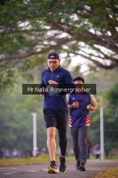 Runner Photo 4327283