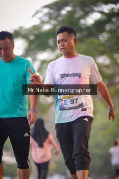 Runner Photo 4327289