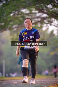 Runner Photo 4327317