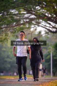 Runner Photo 4327339