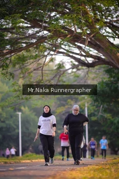 Runner Photo 4327380