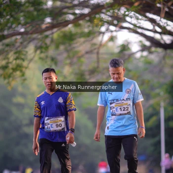 Runner Photo 4327384