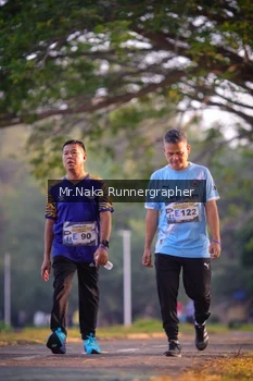 Runner Photo 4327386