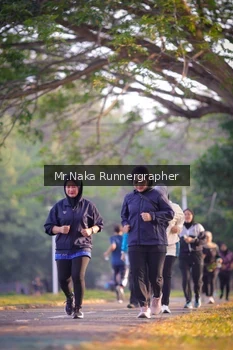 Runner Photo 4327405