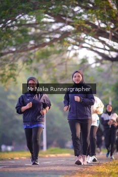 Runner Photo 4327406