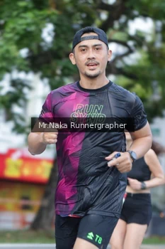 Runner Photo 43275