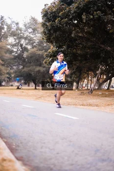 Runner Photo 4327750