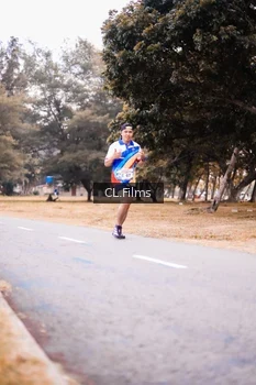 Runner Photo 4327752