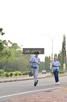 Runner Photo 4327878