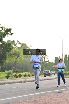 Runner Photo 4327883