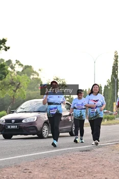 Runner Photo 4327905