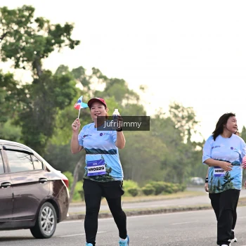 Runner Photo 4327912