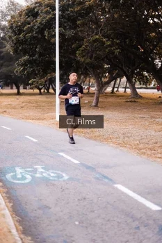 Runner Photo 4327944