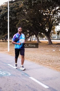 Runner Photo 4327956