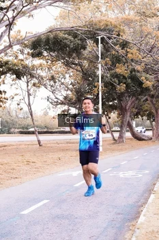 Runner Photo 4327977