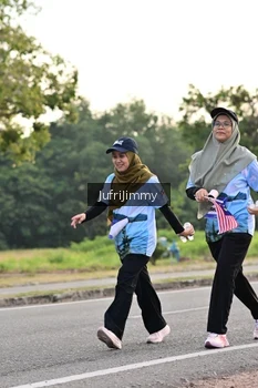 Runner Photo 4327990