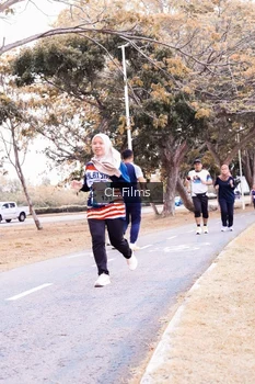 Runner Photo 4327998