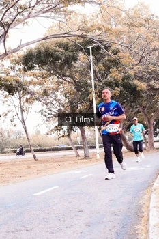 Runner Photo 4328005