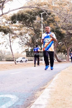 Runner Photo 4328013