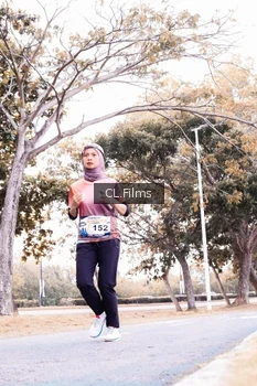 Runner Photo 4328024