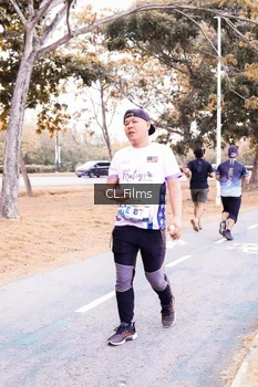 Runner Photo 4328040
