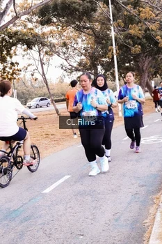 Runner Photo 4328055