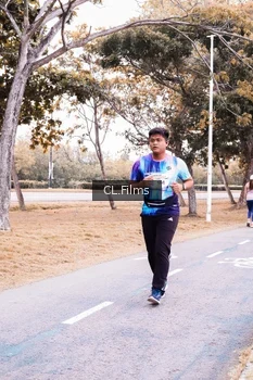 Runner Photo 4328082
