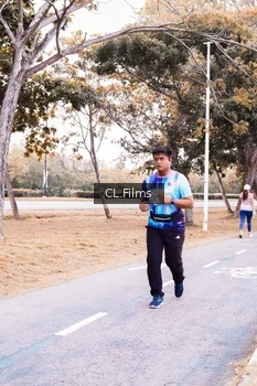 Runner Photo 4328084