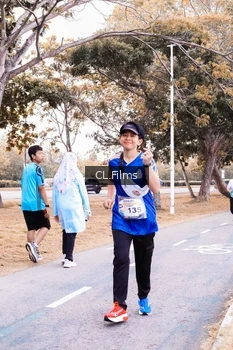 Runner Photo 4328086