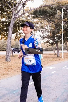 Runner Photo 4328087