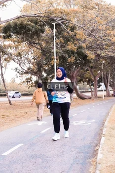 Runner Photo 4328107