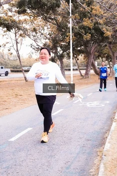 Runner Photo 4328115