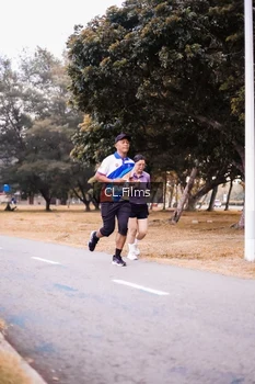 Runner Photo 4328142