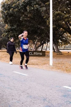 Runner Photo 4328153