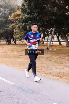 Runner Photo 4328163