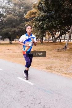 Runner Photo 4328174