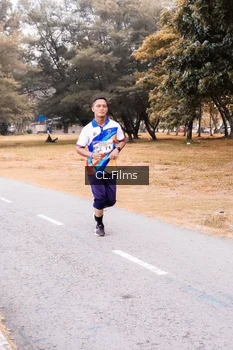 Runner Photo 4328175