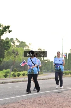 Runner Photo 4328181
