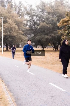 Runner Photo 4328187
