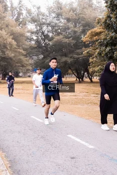 Runner Photo 4328188