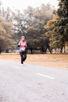 Runner Photo 4328193