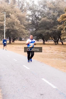 Runner Photo 4328205