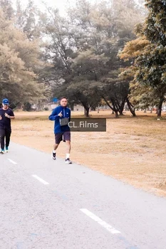 Runner Photo 4328215