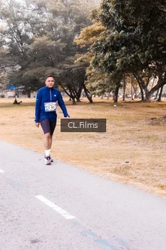 Runner Photo 4328228