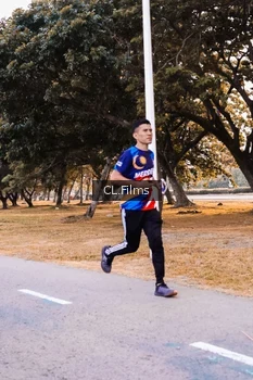 Runner Photo 4328229